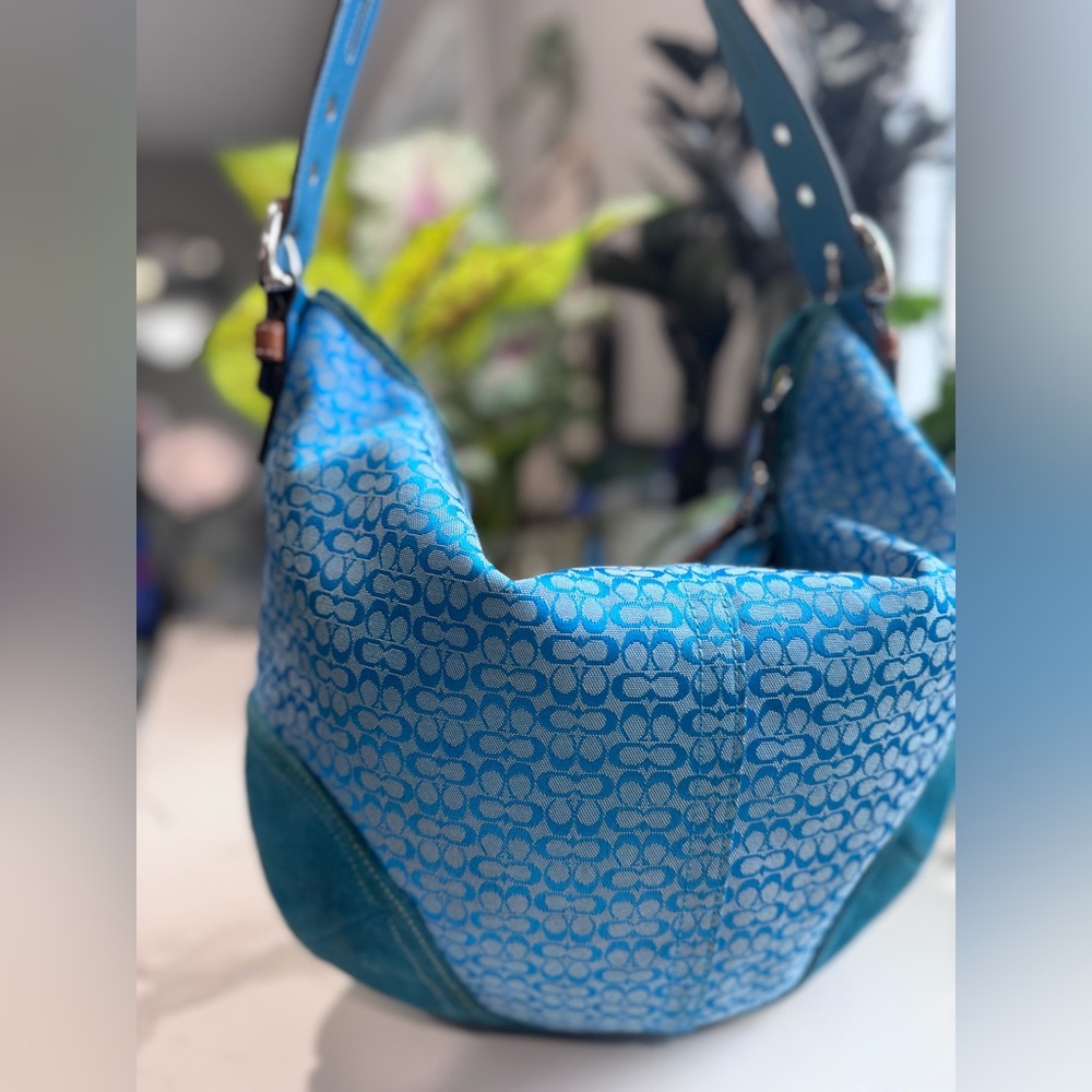 Coach Blue Signature Suede Hobo Bag #1461 - Picture 2 of 10